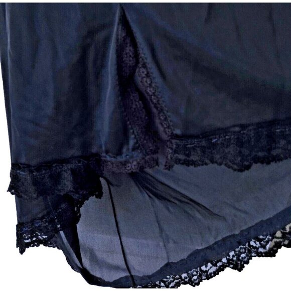 Antron Nylon 26" Black Half Slip Lace Hem Side Slit Vintage Size S-M - Picture 3 of 4